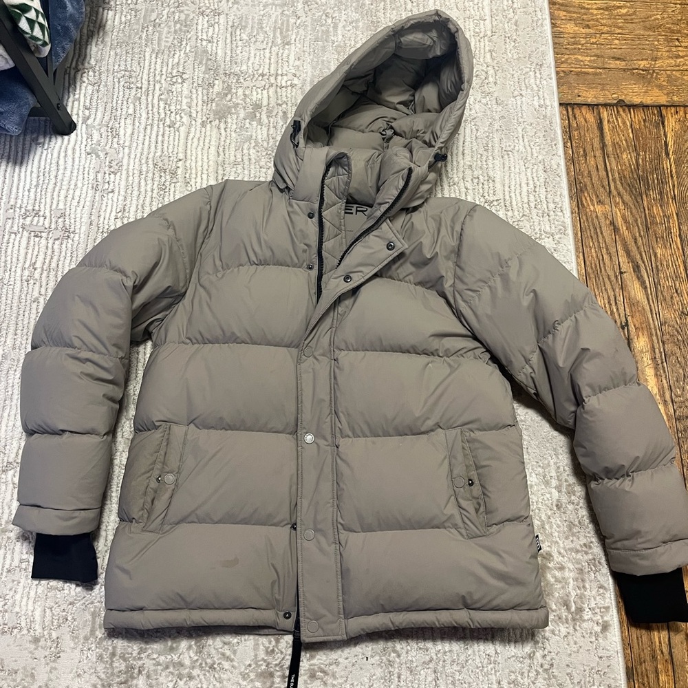 Super Puff Aritzia Modern Taupe